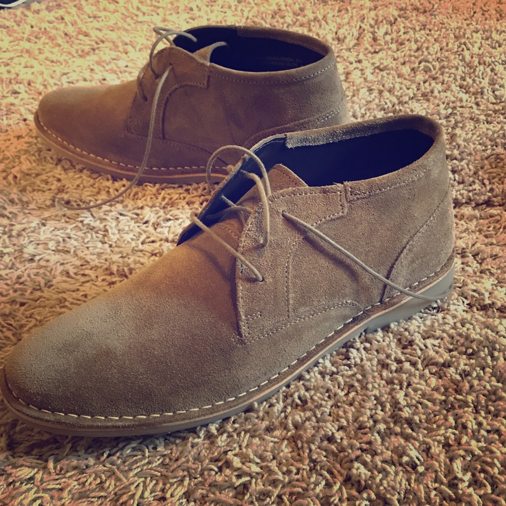 Men’s Kenneth Cole dress shoes